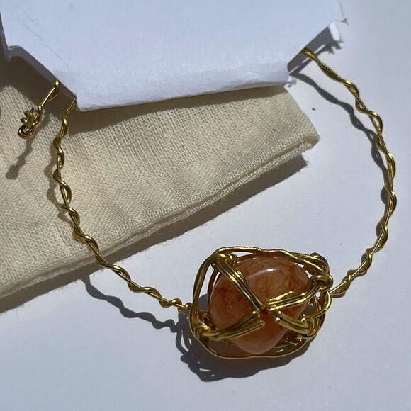 SARD CARNELIAN PALM STONE & MATCHING WIREWRAPPED GEMSTONE BRACELET SET - Picture 3 of 6